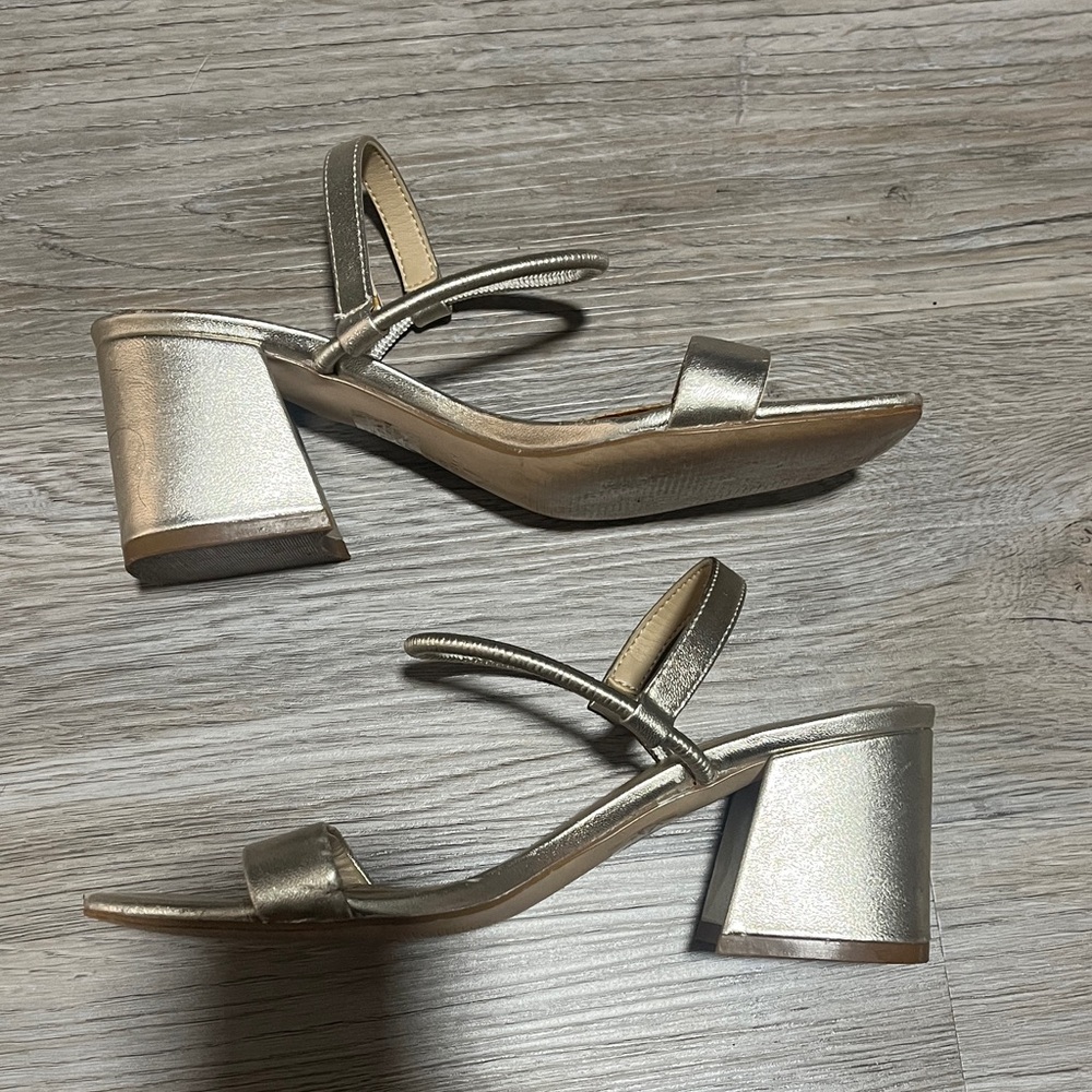 Gold Marc Fisher Nabela Block Heel Sandal